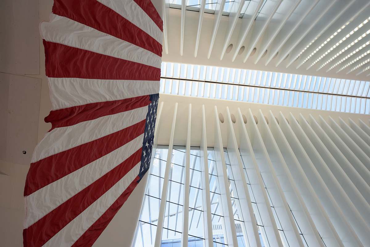 new york USA flag on wall oculus